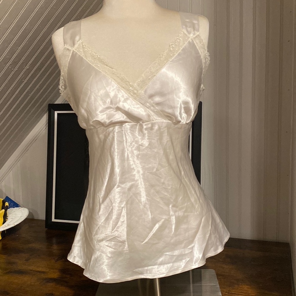 Apostrophe Satiny Tank Blouse 6/8